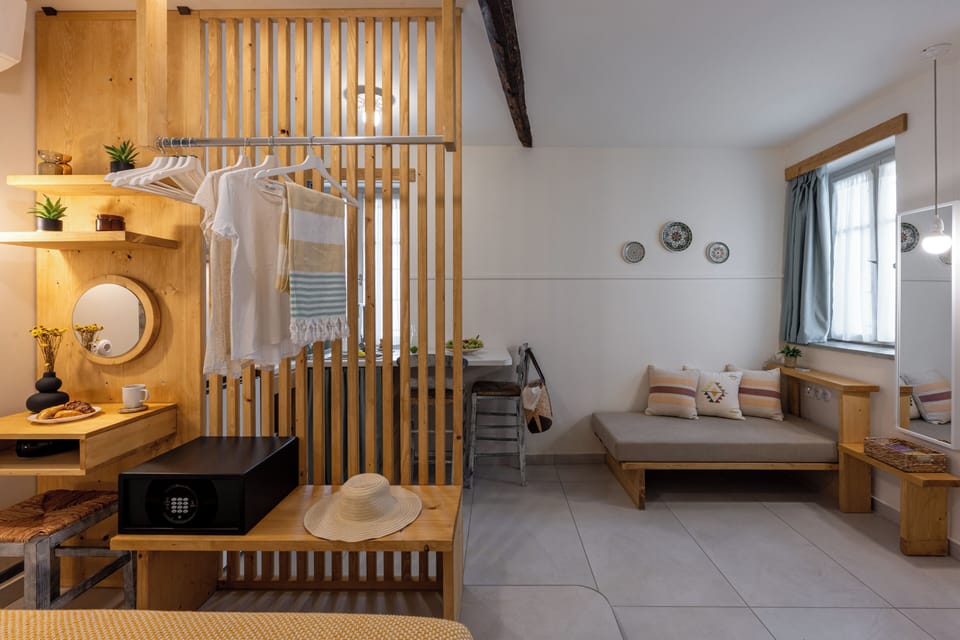 Superior Studio, Patio, City View | Egyptian cotton sheets, premium bedding, Tempur-Pedic beds, in-room safe