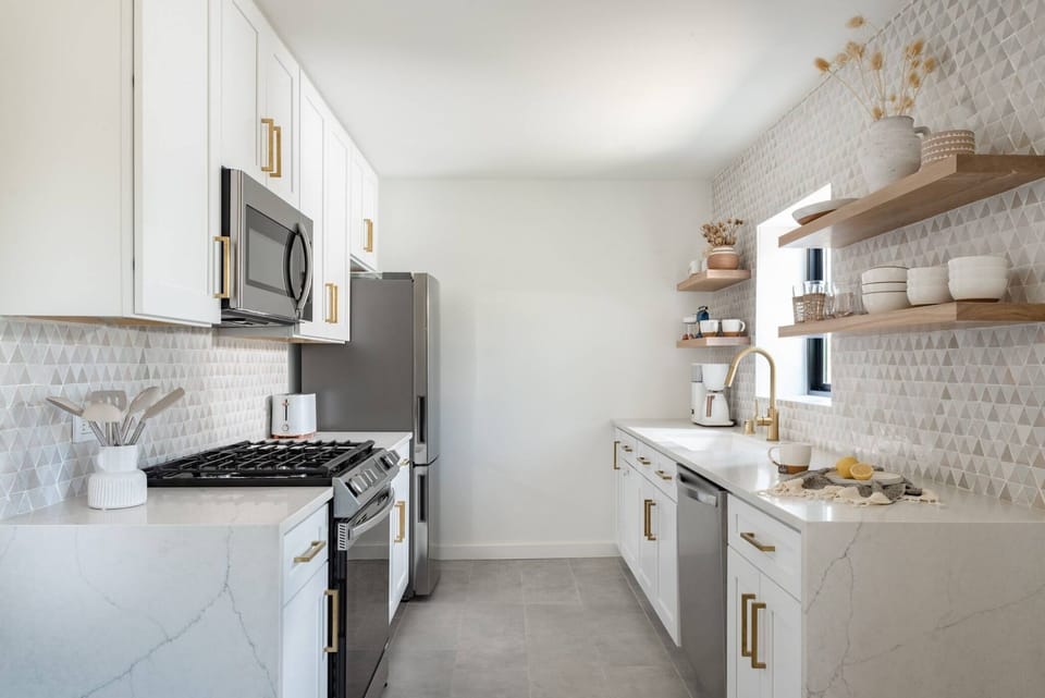 Plenty of room for two cooks!