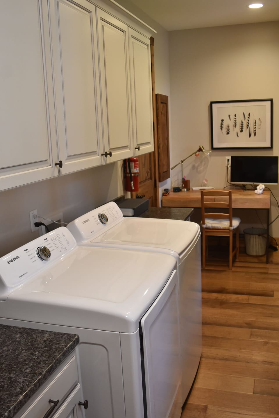 Laundry Room / Work Station