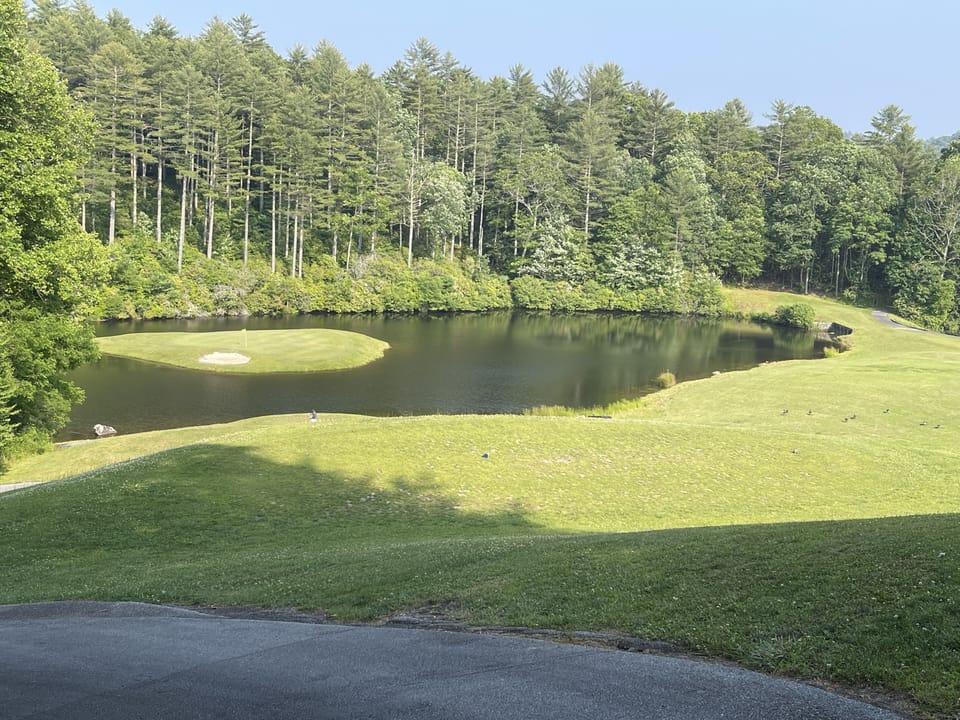 Sapphire National Golf Club