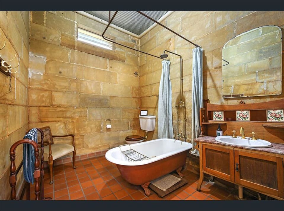 Bathtub in the bathroom