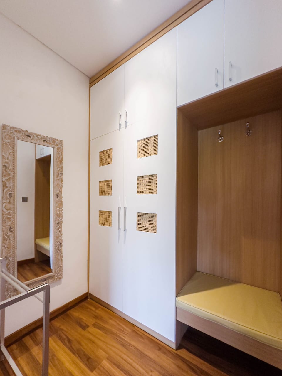 Suite, Pool View | Wardrobe