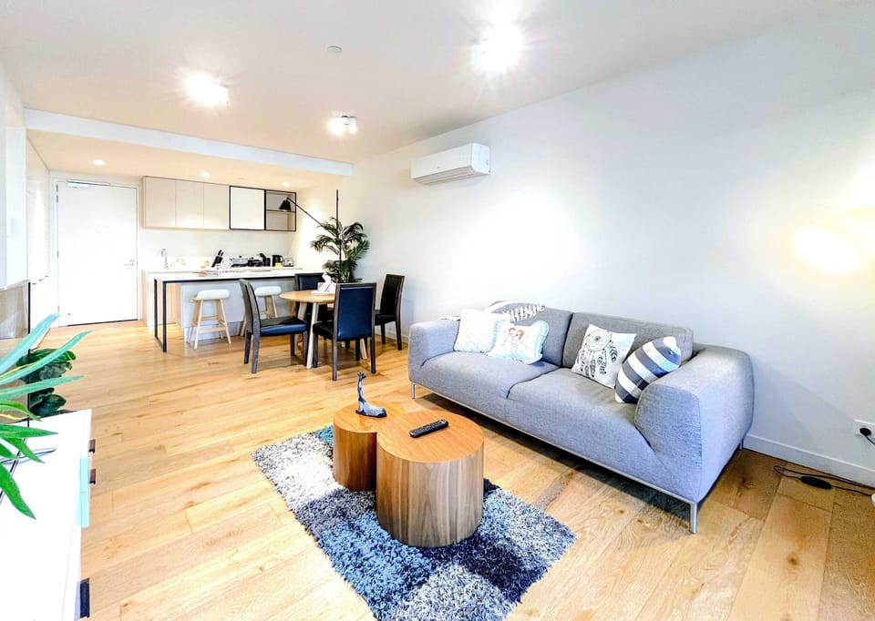 Cozy lounge & Smart TV