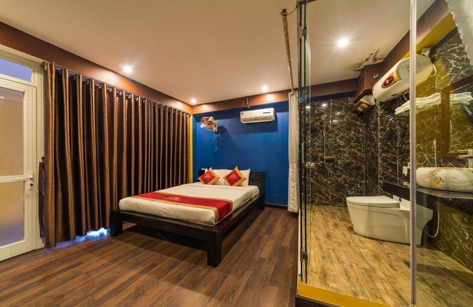 Standard Room | Free WiFi, bed sheets