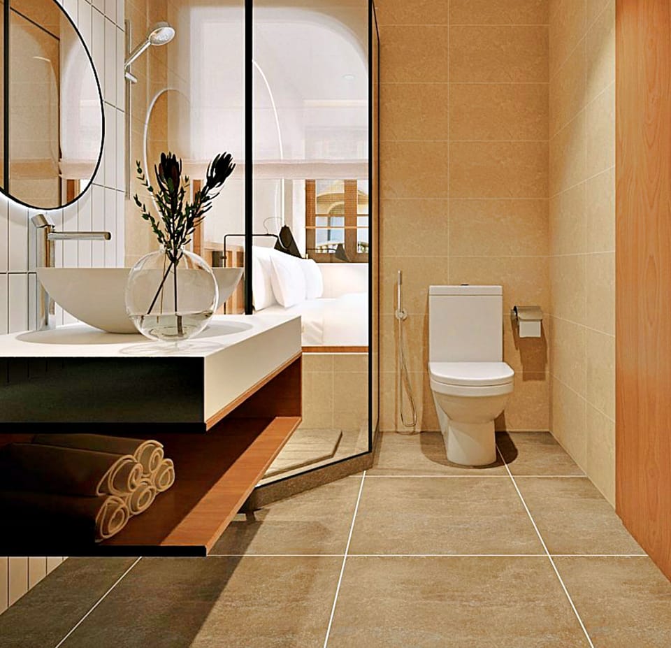 Deluxe Double Room | Bathroom | Shower, hydromassage showerhead, designer toiletries, hair dryer