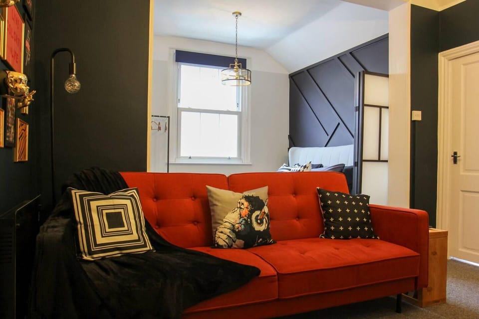 Studio | Living area