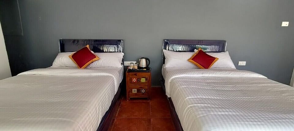 Honeymoon Room | Free WiFi