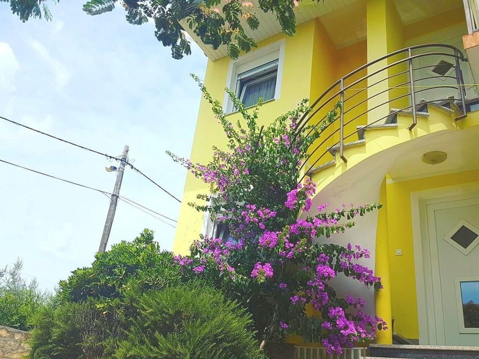 Apartment, 1 Bedroom, Balcony, Garden View | Exterior detail