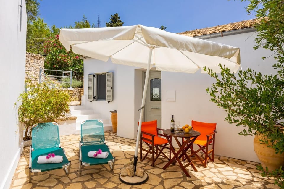 Beautiful cottage with private terrace