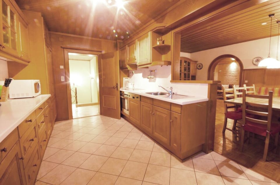 Traditional Chalet (incl. Cleaning Fee) | Private kitchen | Full-size fridge, microwave, oven, stovetop
