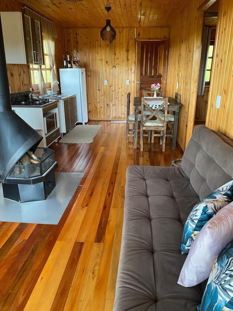 Standard Cabin | Living area | Fireplace