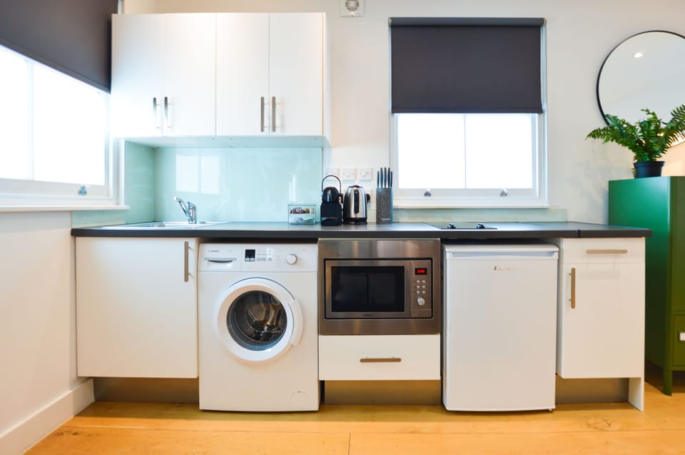 Standard Studio Apartment | Private kitchen | Espresso maker, mini-fridge, microwave, stovetop