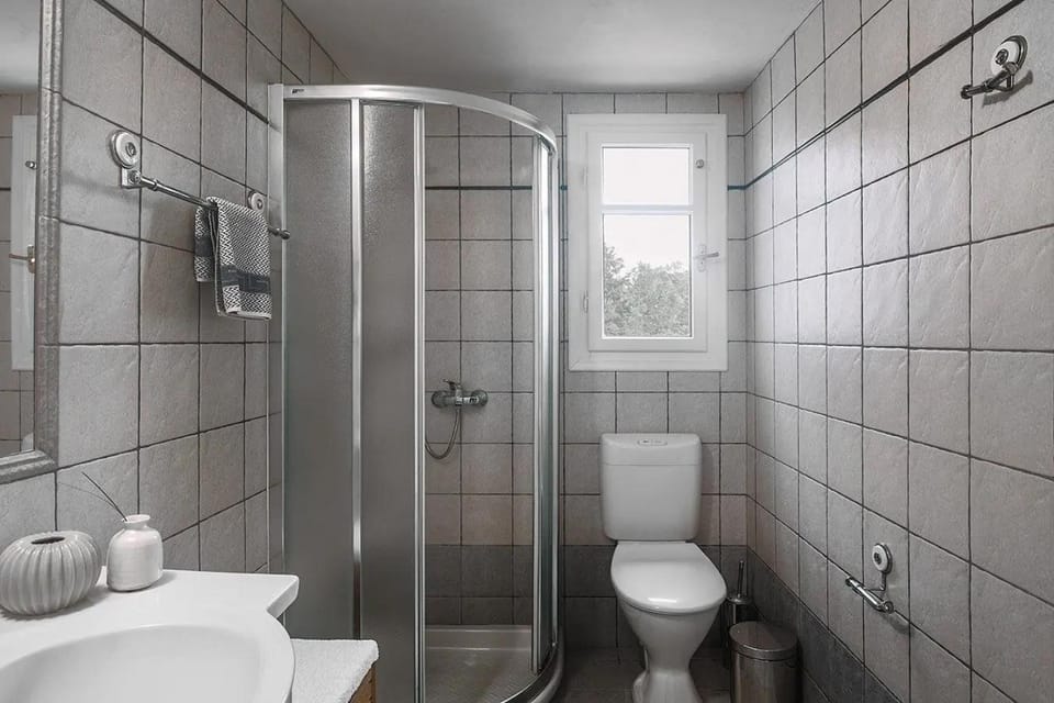 House | 1 bedroom