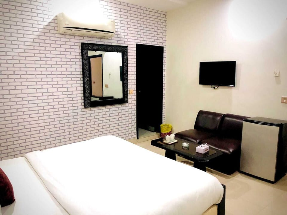 Executive Room | 1 bedroom, soundproofing, free WiFi