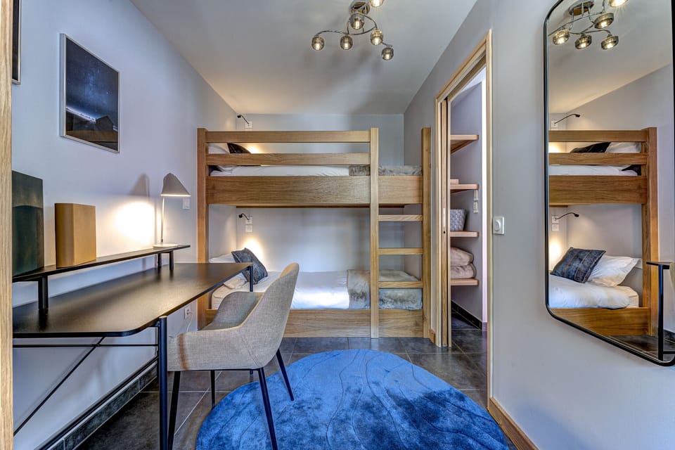Bedroom 2, full size bunk beds 
