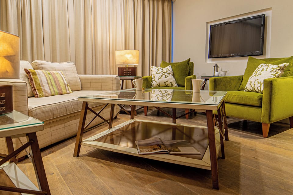 Luxury Room | Individually decorated, individually furnished, desk, blackout drapes