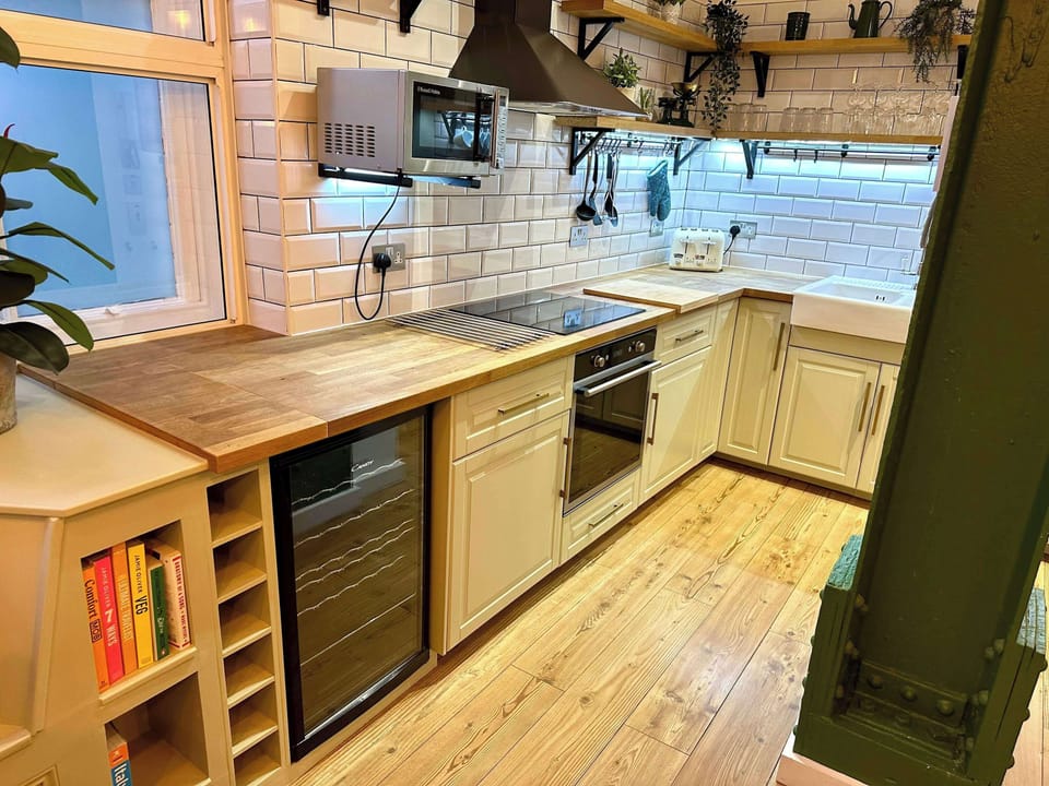 Plenty of kitchen space with all the essentials for cooking at home