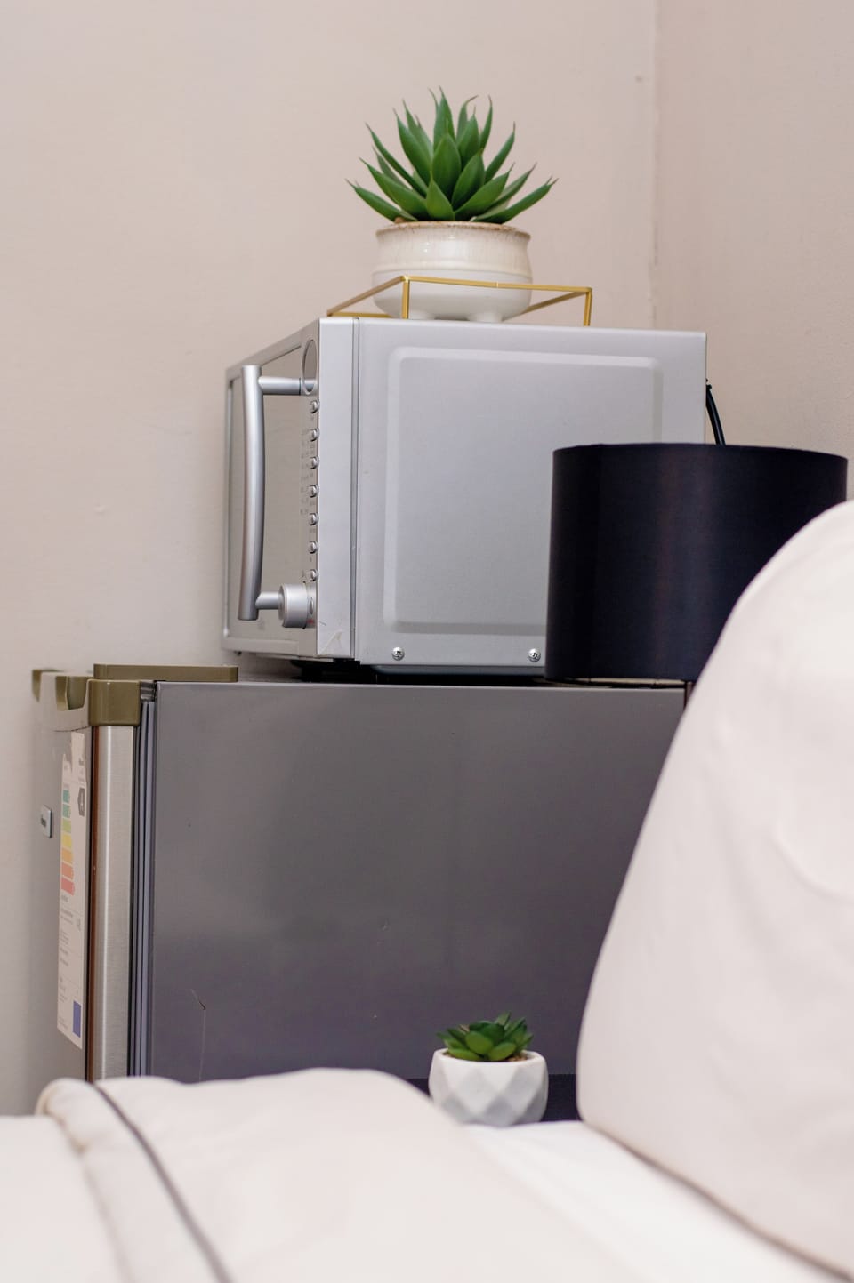 Standard Double Room, Ensuite | Individually decorated, desk, laptop workspace, iron/ironing board