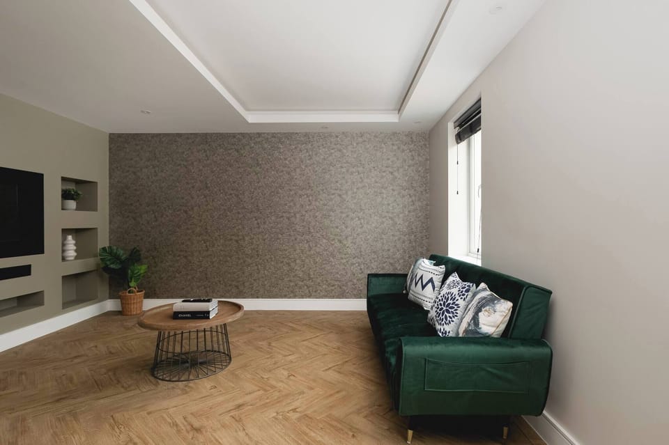 Apartment, 4 Bedrooms | Living area