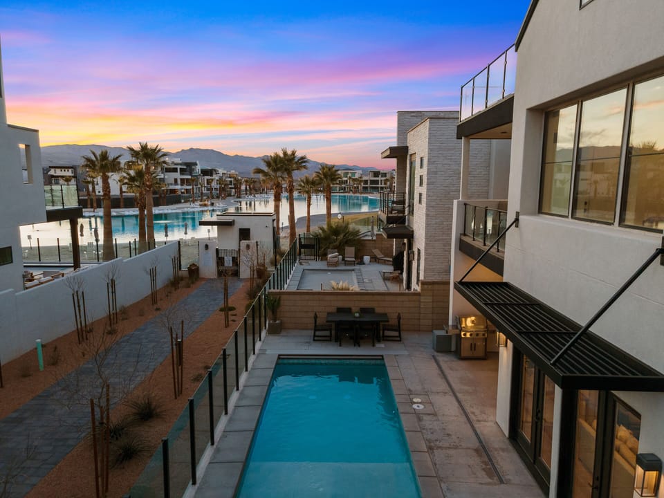 Private Pool