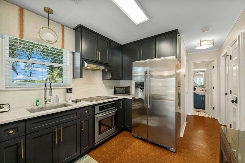 11-web-or-mls-11-beachside-dr-121