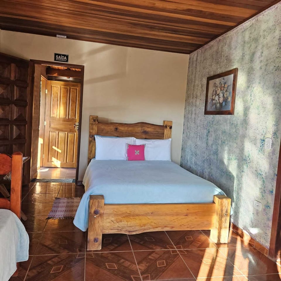 Family Chalet | Desk, free WiFi