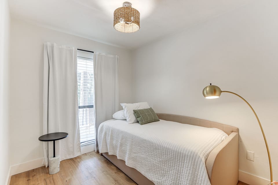 Bedroom 4 | Twin Bed w/ Twin Trundle