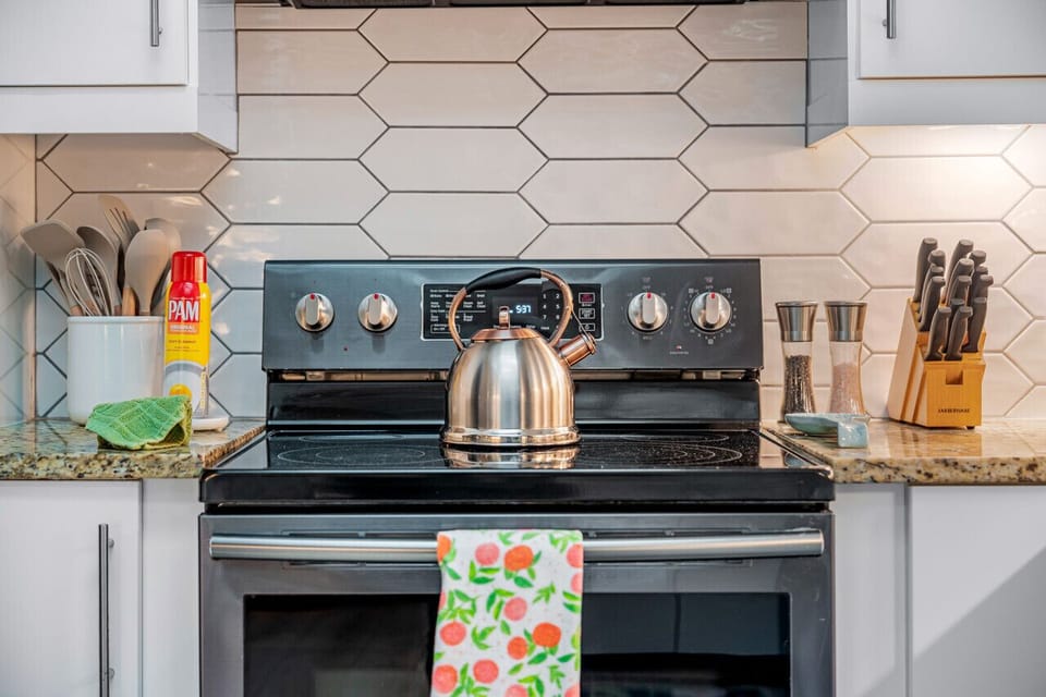 Fully equipped kitchen