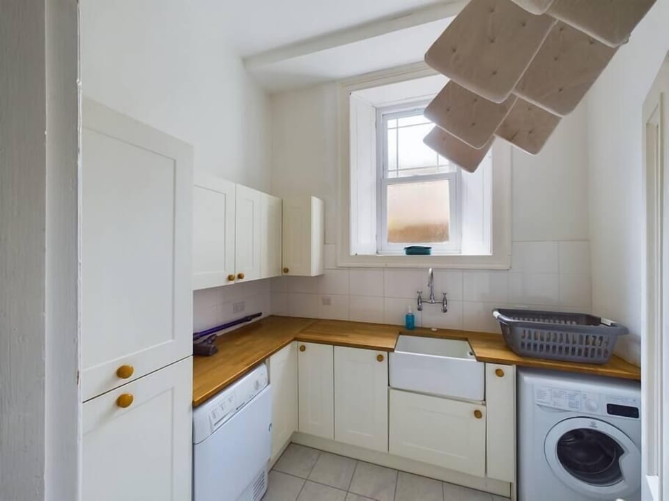 Ca7e891c a3ee 4378 8f80 03e3c8b6288a