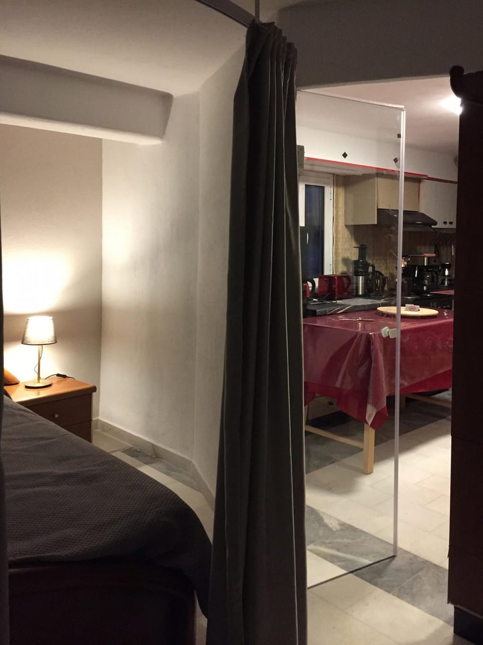 House | 1 bedroom, desk, Internet