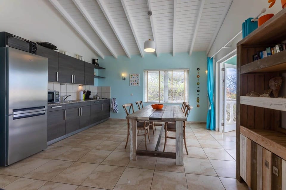 House | 3 bedrooms, Internet