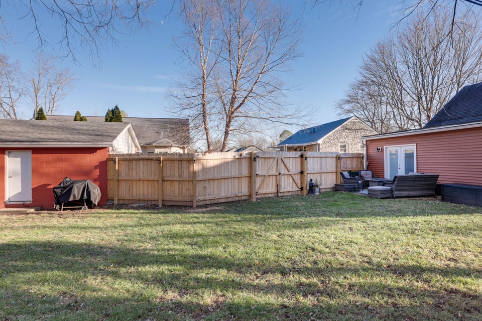 Fenced-In Yard