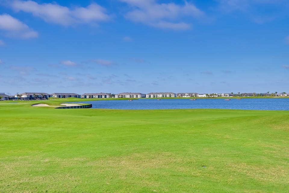 Access to Community Amenities | Golf Course