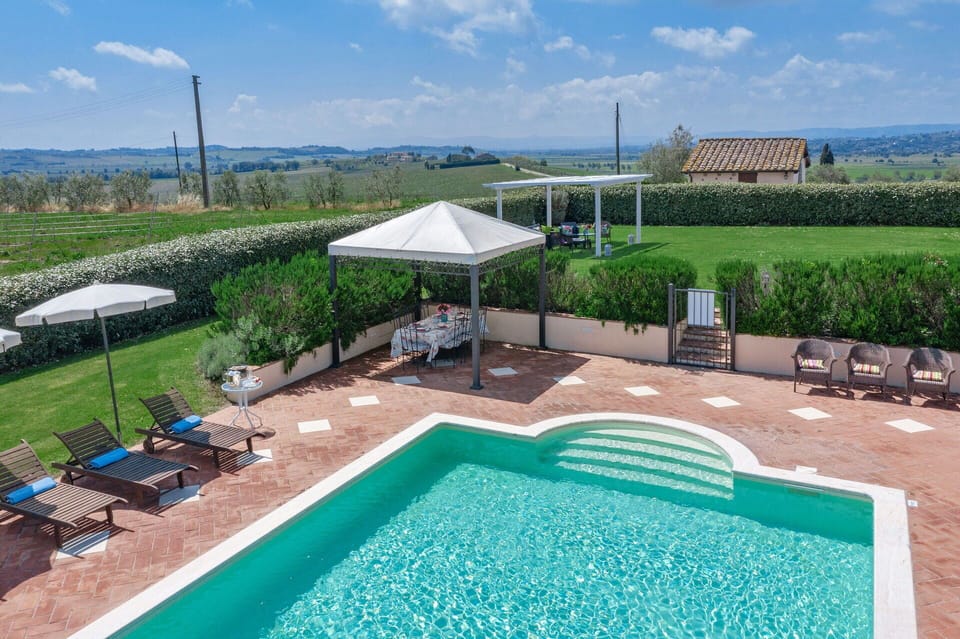 Activities, Balcony / Terrace / Patio, Building Exterior, Garden, Main Entrance, Pool, Spring, Summer