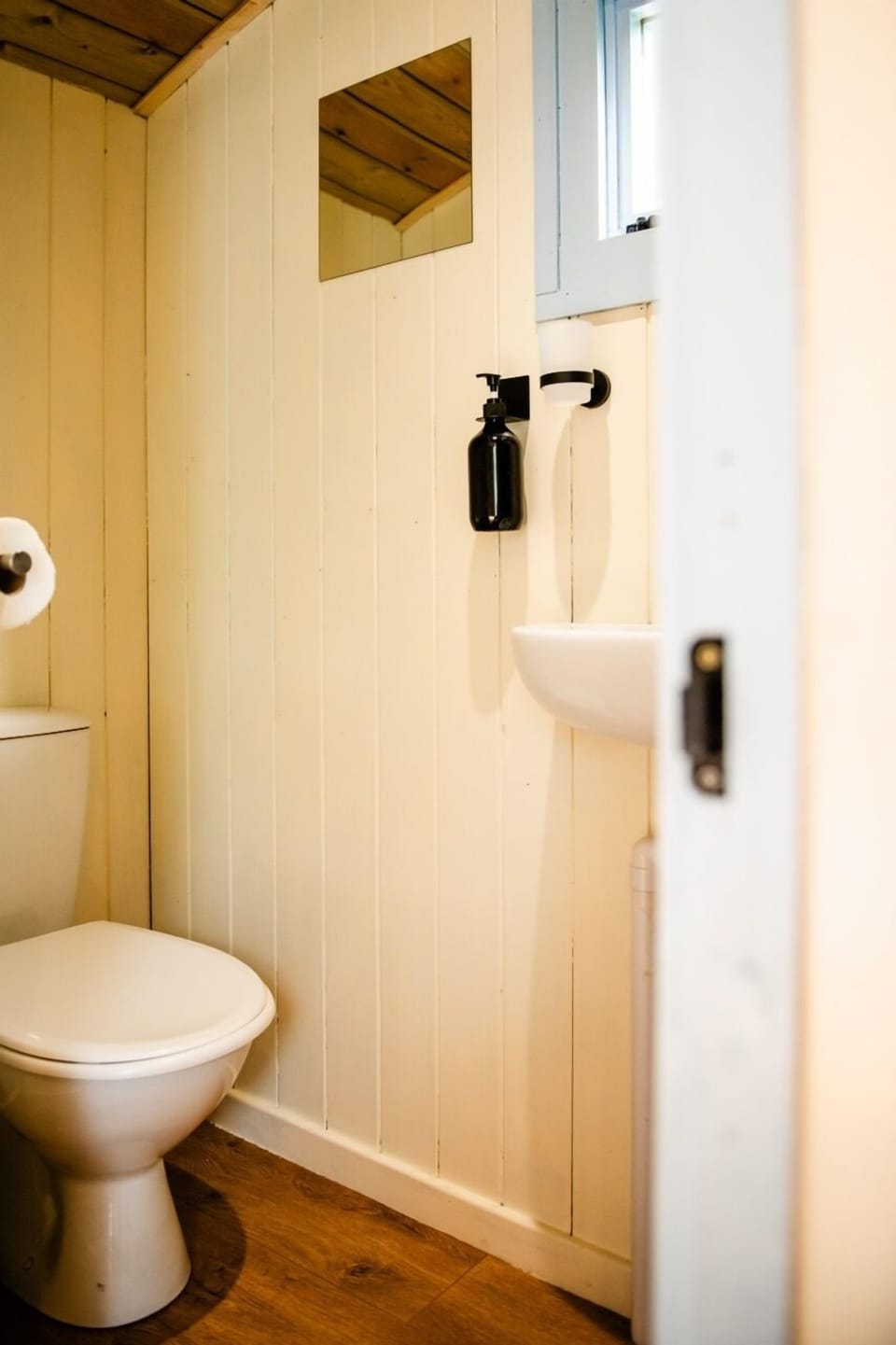 En Suite Shower Room