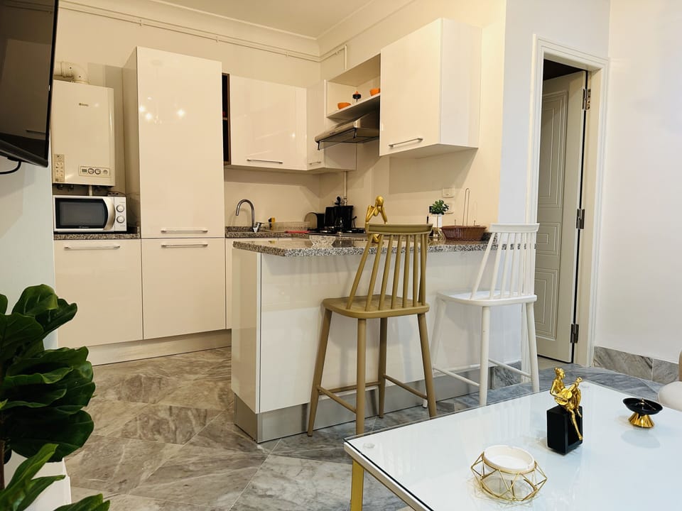 Fridge, microwave, oven, toaster