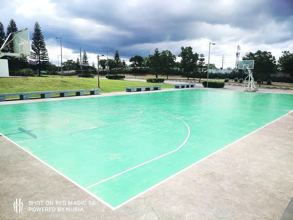 Sport court