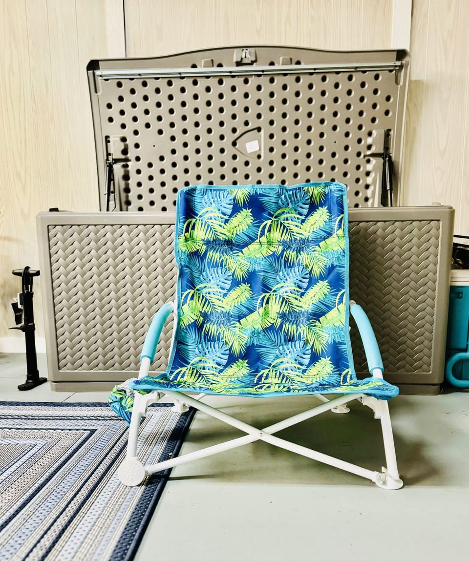6 New Matching Beach Chairs! (One pictured)