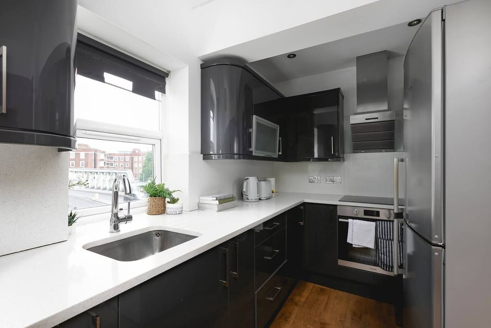 Apartment, 3 Bedrooms | Interior