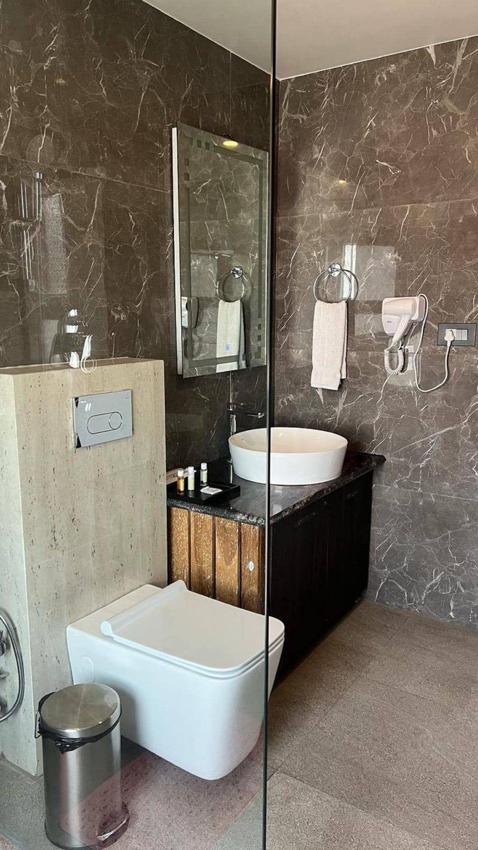 Superior Room | Bathroom | Hair dryer, slippers, towels, soap