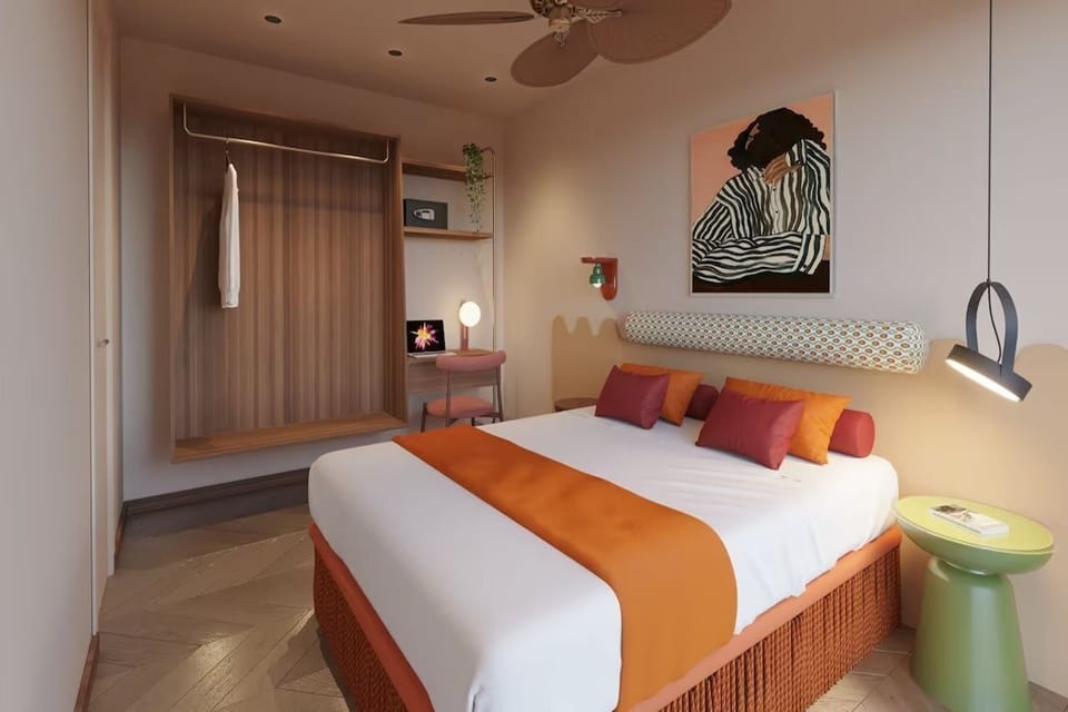 1 bedroom, desk, blackout drapes, free WiFi