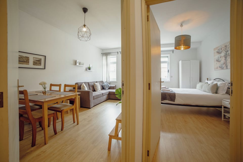 Deluxe Apartment | Living area