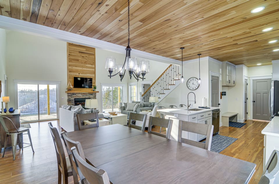 Cottage (2 Bedrooms) | Interior