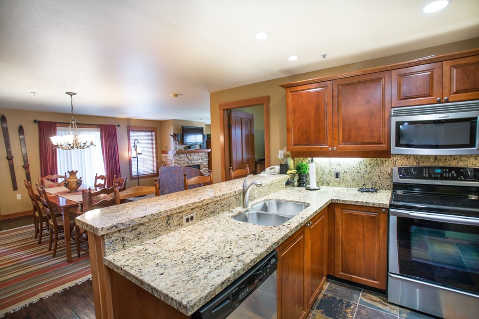 Condo, 2 Bedrooms | Private kitchen | Coffee/tea maker, fridge, oven, toaster