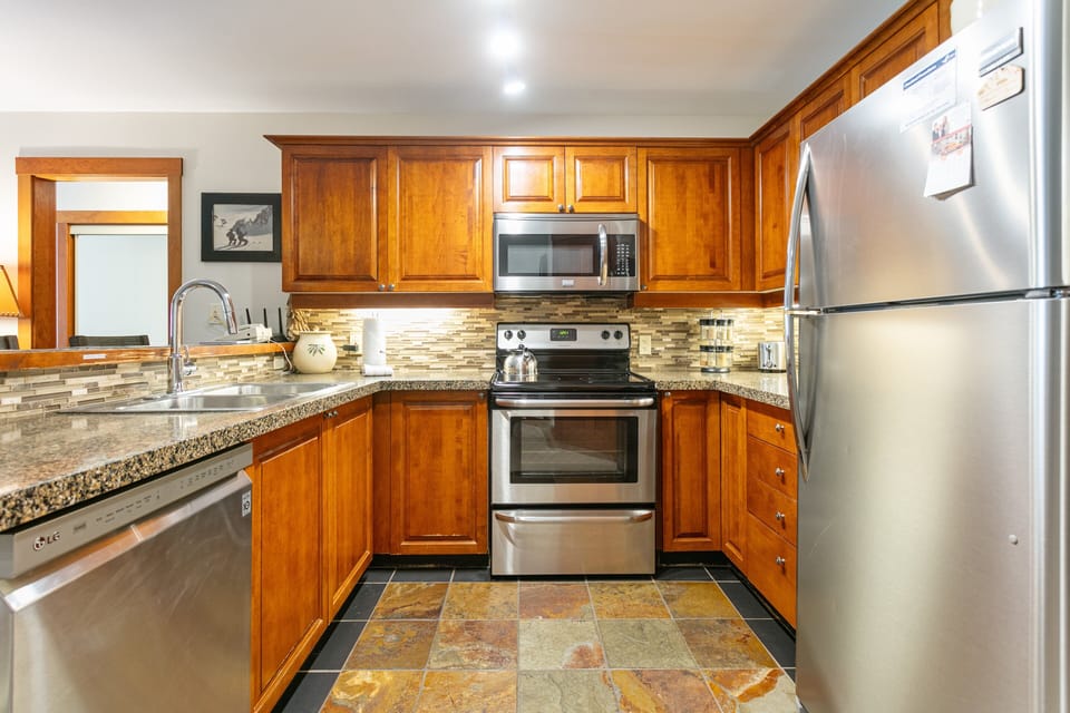 Condo, 2 Bedrooms | Private kitchen | Coffee/tea maker, fridge, oven, toaster