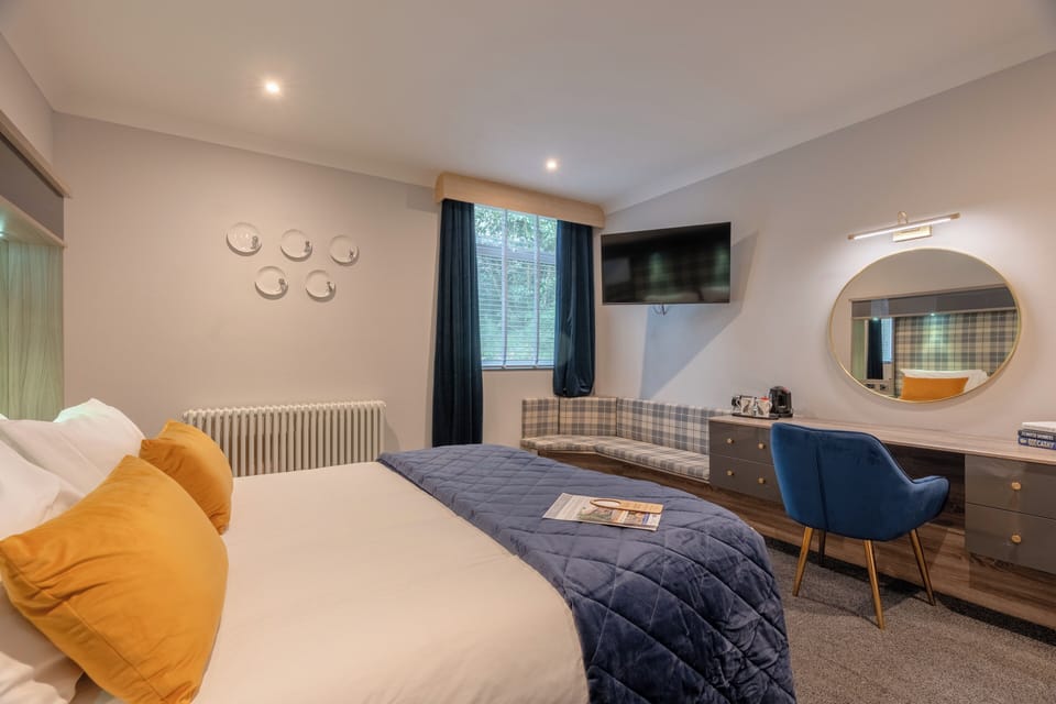 Standard Room | Desk, iron/ironing board, WiFi (free)