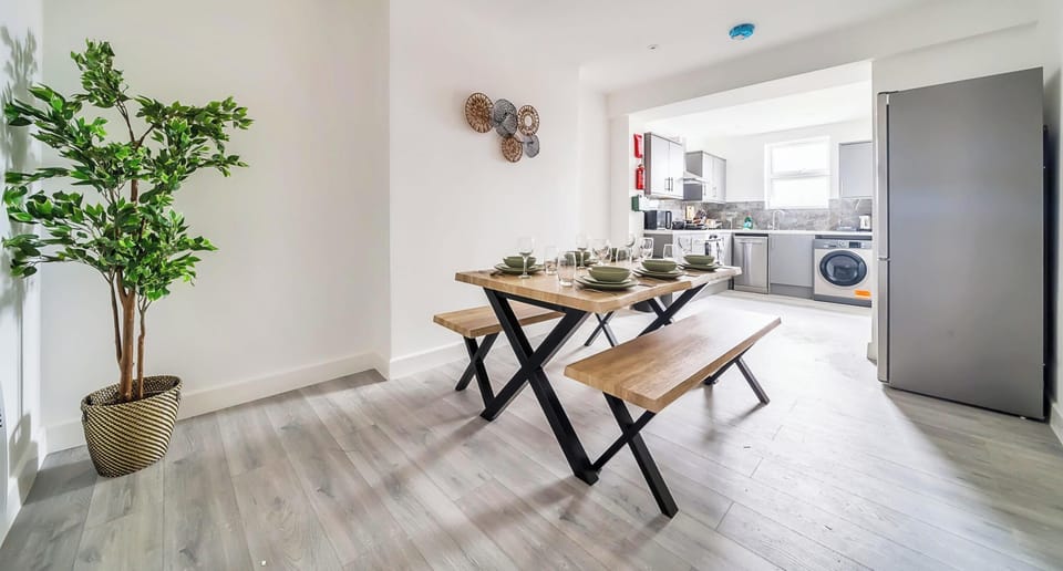 KITCHEN AND DINING