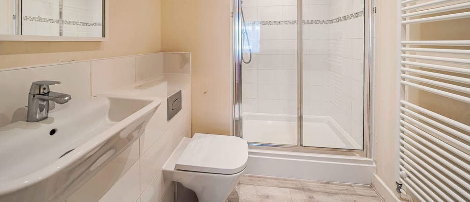 SOOTHING BATHROOM WITH SHOWER