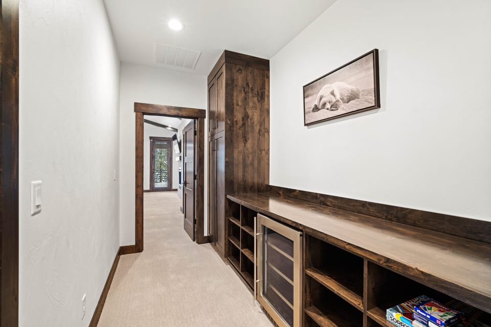 56700 Dancing Rock-35