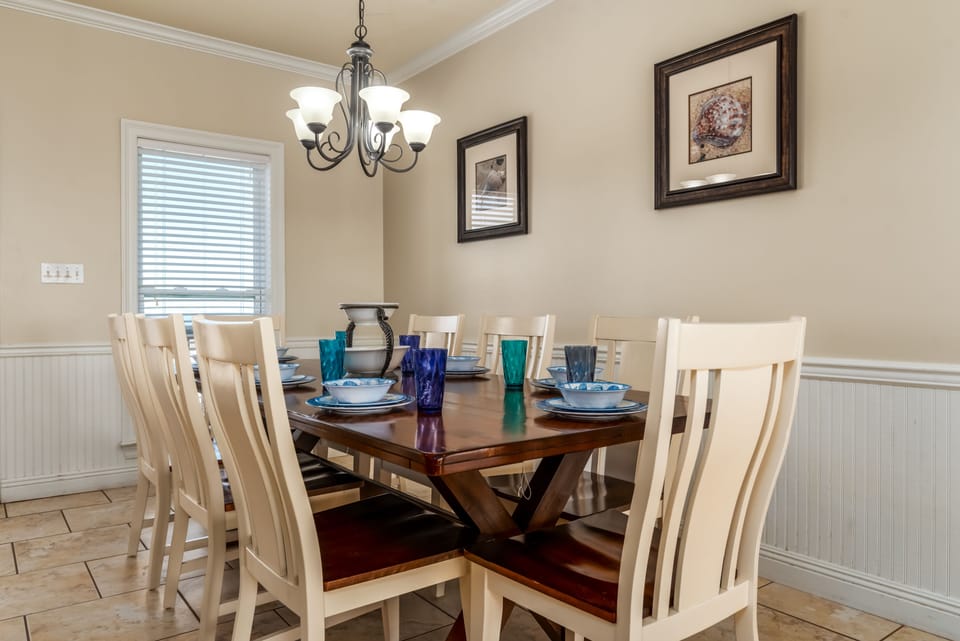009 Just Beachy Dinning Room Table